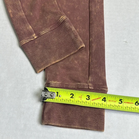 Victoria’s Secret PINK Yoga Women’s XSmall Leggings Brown Acid Wash NWT - Picture 14 of 14